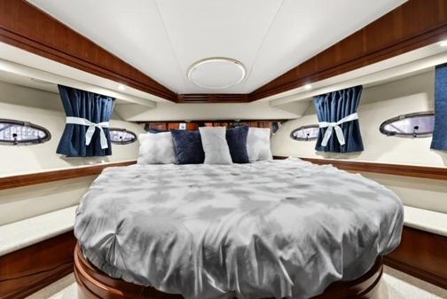 Carver 530-VOYAGER-PILOTHOUSE image