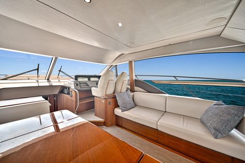 Princess F55 Flybridge image