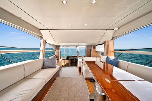 Princess Yachts F55 Flybridge image