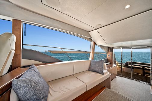 Princess F55 Flybridge image