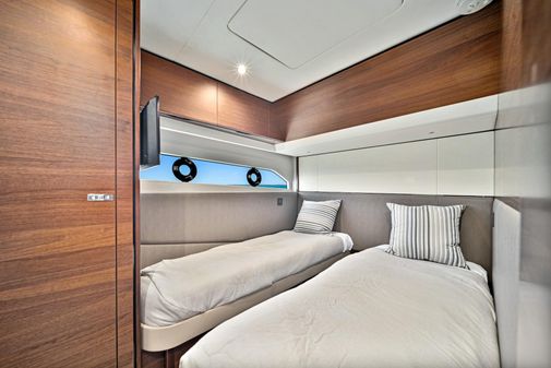 Princess F55 Flybridge image