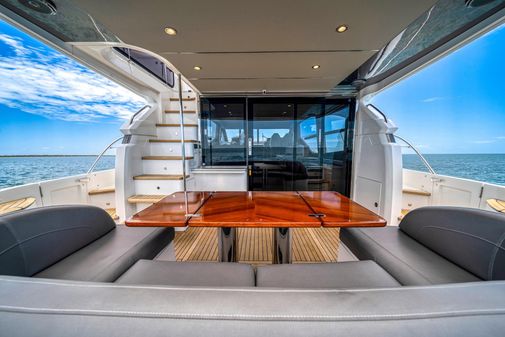 Princess Yachts F55 Flybridge image