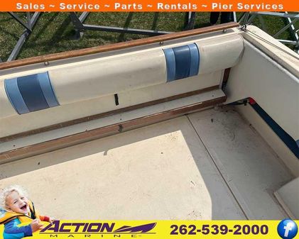 Sea Ray 268 Sundancer image