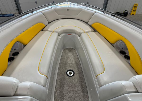 Crownline 270-BR image