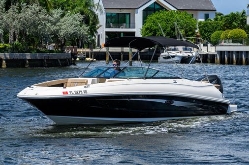 Sea Ray Sundeck 240 image