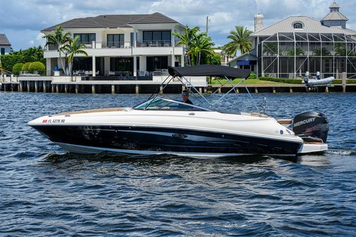 Sea Ray Sundeck 240 image