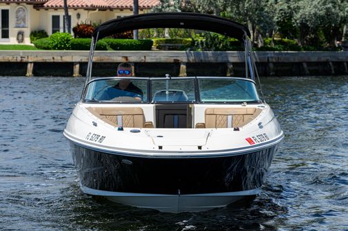 Sea Ray Sundeck 240 image