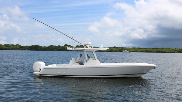 Intrepid 327 Center Console 