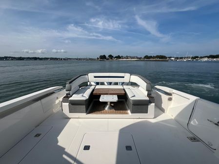 Tiara Yachts 43 LS image