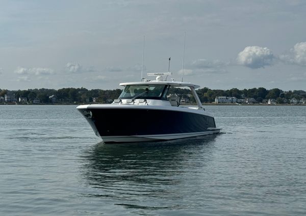 Tiara Sport 43 LS image