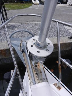 Catalina 350 image