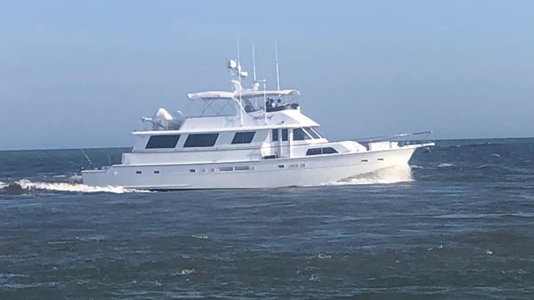 Hatteras Cockpit Motoryacht