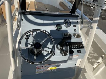 Bayliner TROPHY-T22CC image