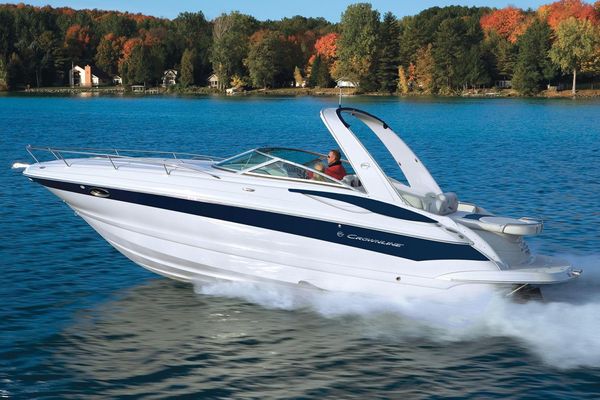 Crownline 325 SCR - main image