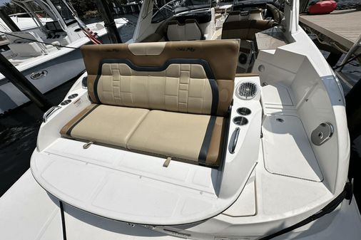 Sea Ray 350 SLX image