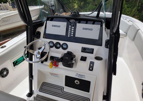 Sea Fox 268 Commander image