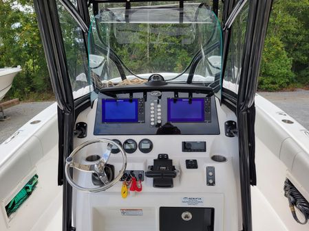 Sea Fox 268 Commander image