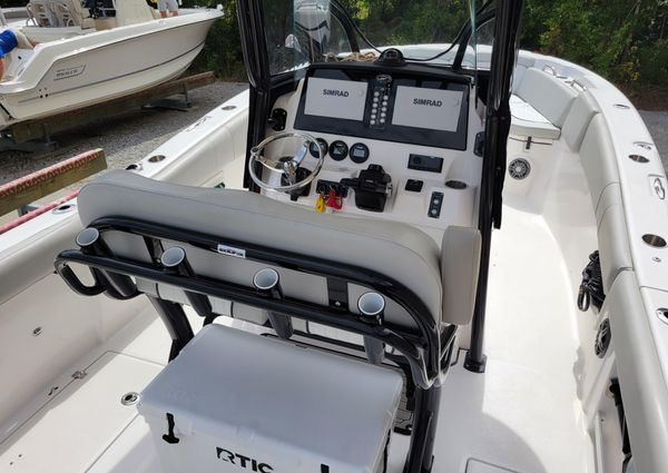 Sea Fox 268 Commander image