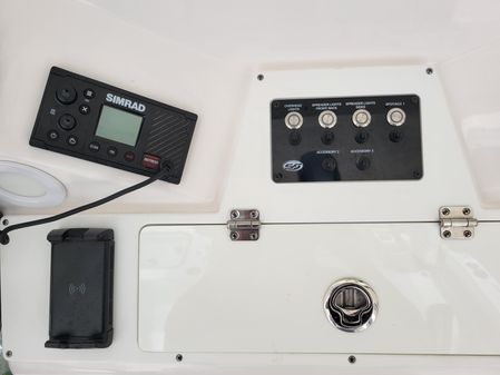 Sea Fox 268 Commander image