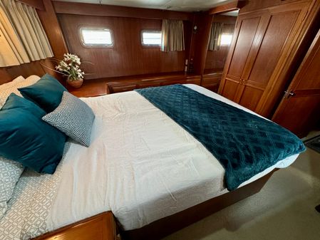 Ocean-alexander CUSTOM-AFT-DECK-MOTORYACHT image