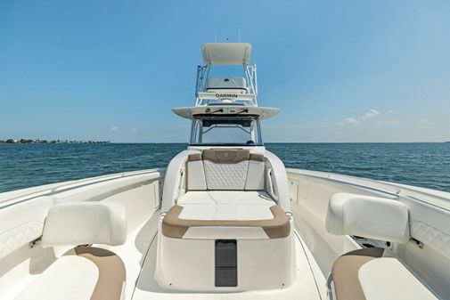 Edgewater 370 Center Console image