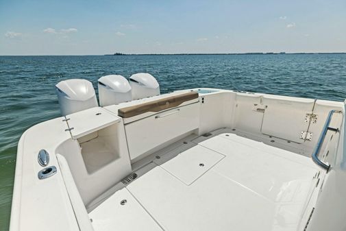 Edgewater 370 Center Console image