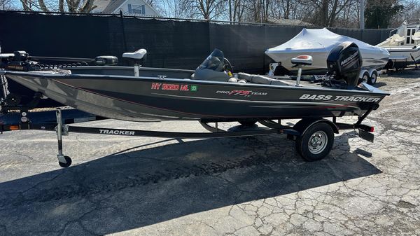 Tracker Pro Team 175 TF
