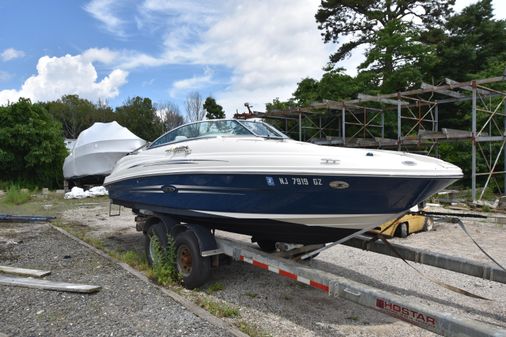 Sea-ray 240-SUNDECK image