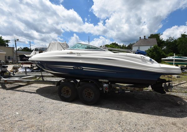 Sea-ray 240-SUNDECK image