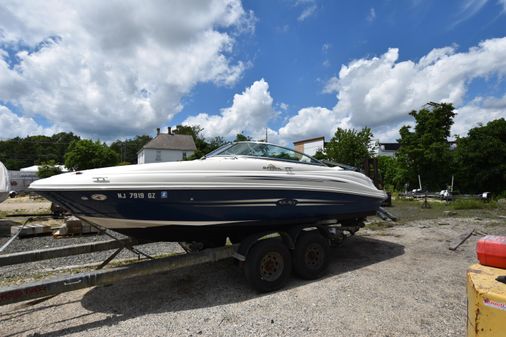 Sea-ray 240-SUNDECK image