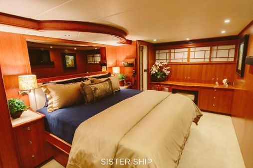 Outer-reef-yachts 880-COCKPIT-MY image