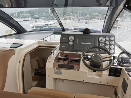 Sealine SC35 image