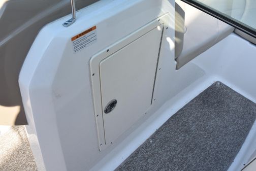 Chaparral H2O 19 Fish & Ski image