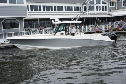 Boston Whaler 350 Outrage image