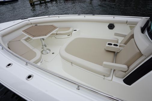 Boston Whaler 350 Outrage image