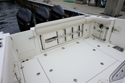 Boston Whaler 350 Outrage image