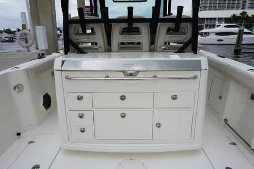 Boston Whaler 350 Outrage image