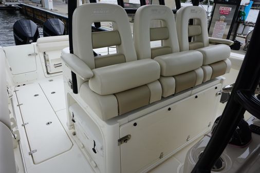 Boston Whaler 350 Outrage image