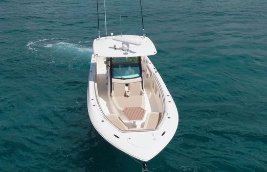 Boston Whaler 350 Outrage image