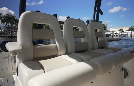 Boston Whaler 350 Outrage image