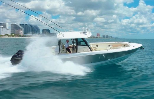 Boston Whaler 350 Outrage image