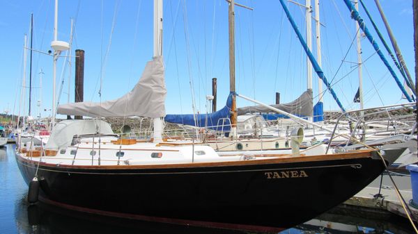 Hinckley Bermuda 40 Yawl