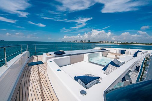Sunreef 80 Power image