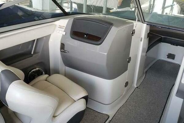 Chaparral 246 SSi image