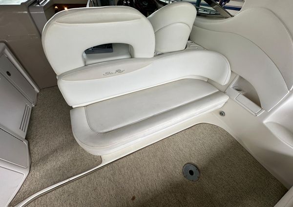 Sea Ray 360 Sundancer image