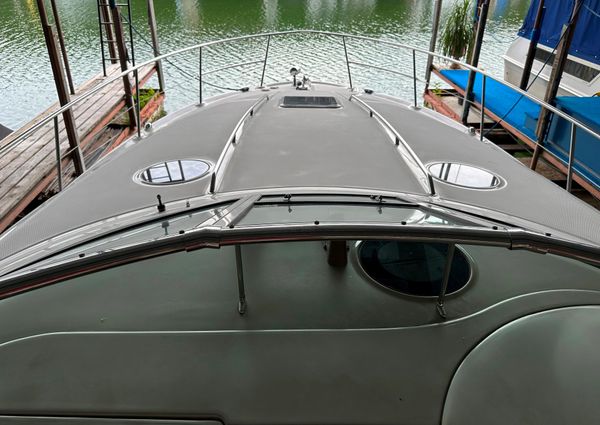 Sea Ray 360 Sundancer image