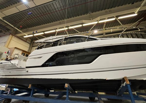 Fairline TARGA-40 image