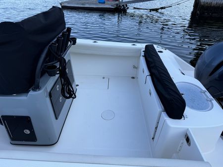 Cobia 280 Center Console image