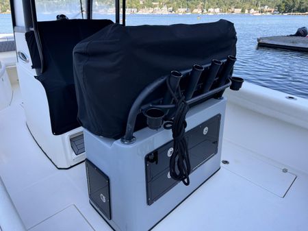 Cobia 280 Center Console image