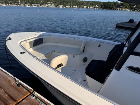 Cobia 280 Center Console image